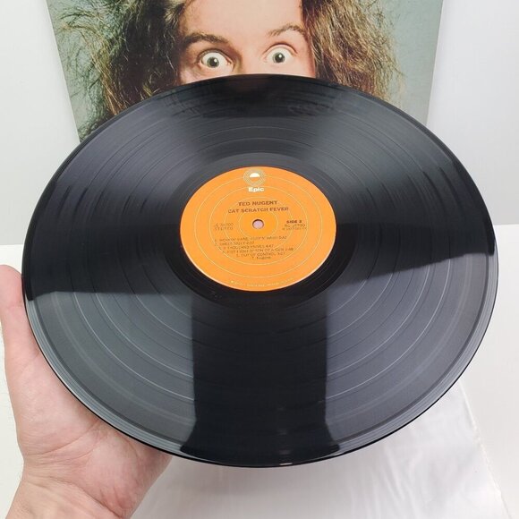 Ted Nugent Cat Scratch Fever Vinyl Record 1977 LP Original JE 34700 VG+ - Picture 5 of 11